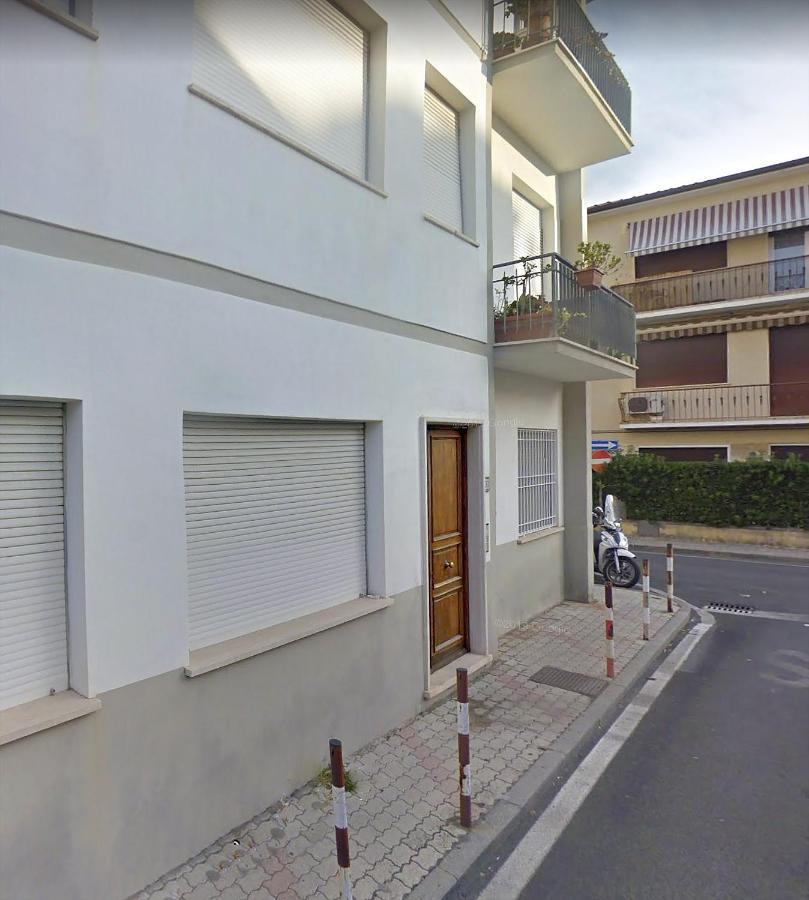 Apartamento A Due Passi Dal Mare Lido di Camaiore Exterior foto